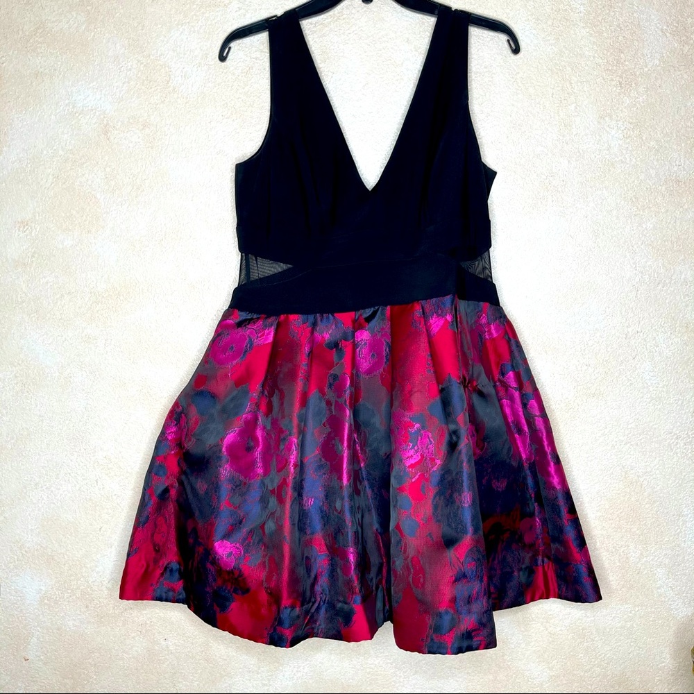 Macy’s black rose print wedding cocktail dress size large